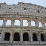 Elegant 3 Bedrooms Apartment Colosseum - San Giovanni