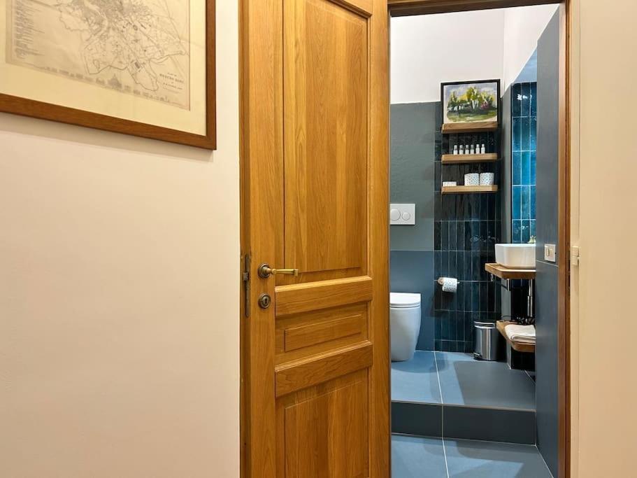 Elegant 3 Bedrooms Colosseum - San Giovanni Apartment Rom