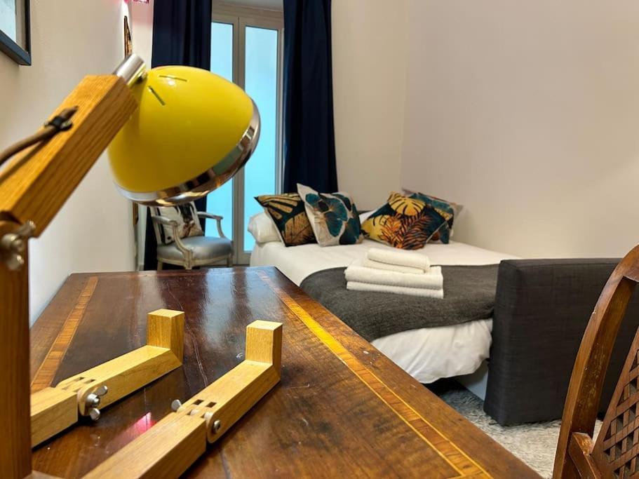 Elegant 3 Bedrooms Colosseum - San Giovanni