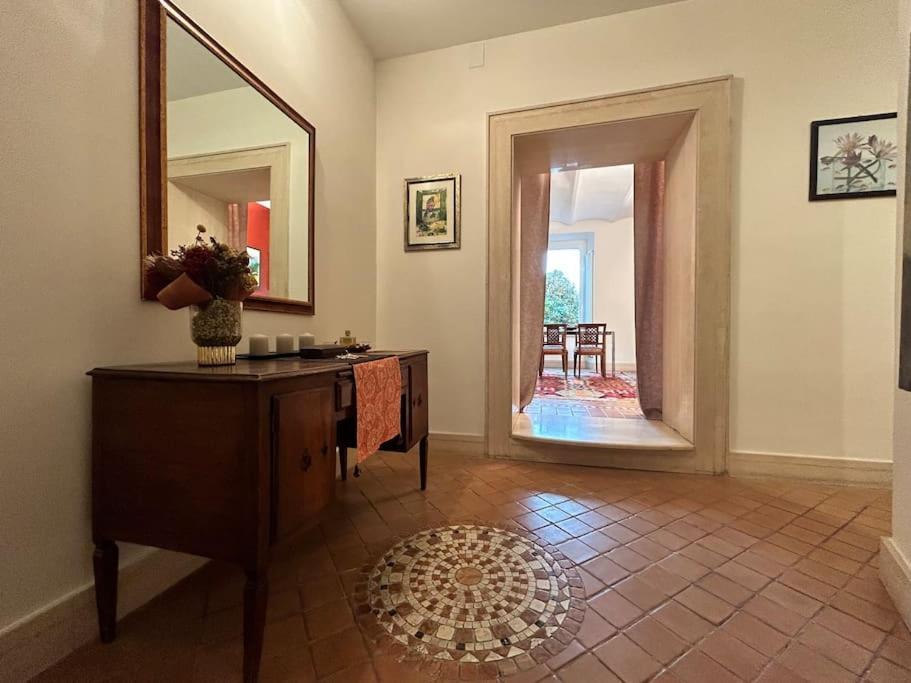 Apartment Elegant 3 Bedrooms Colosseum - San Giovanni