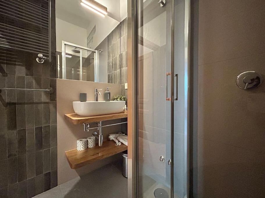 Elegant 3 Bedrooms Colosseum - San Giovanni Apartment *