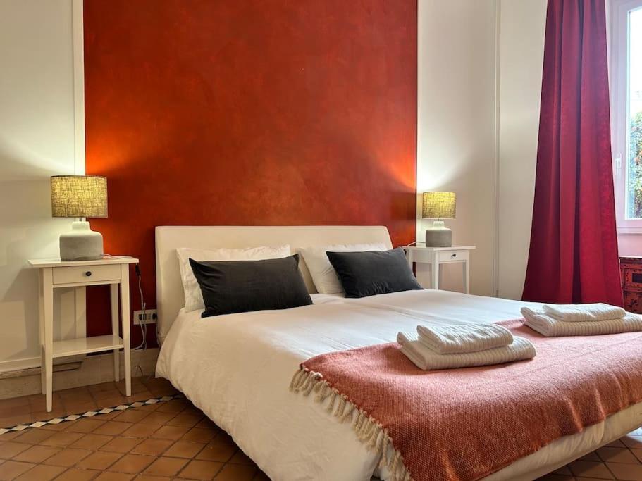 Elegant 3 Bedrooms Colosseum - San Giovanni Apartment
