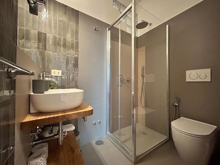 Elegant 3 Bedrooms Colosseum - San Giovanni Rom