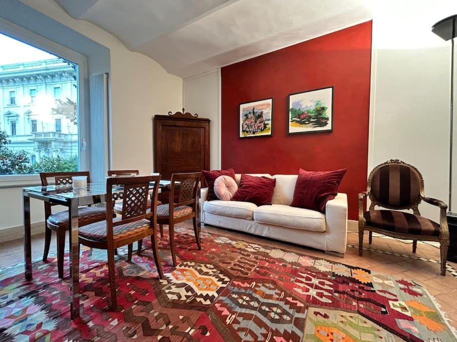 Elegant 3 Bedrooms Colosseum - San Giovanni Apartment Rom